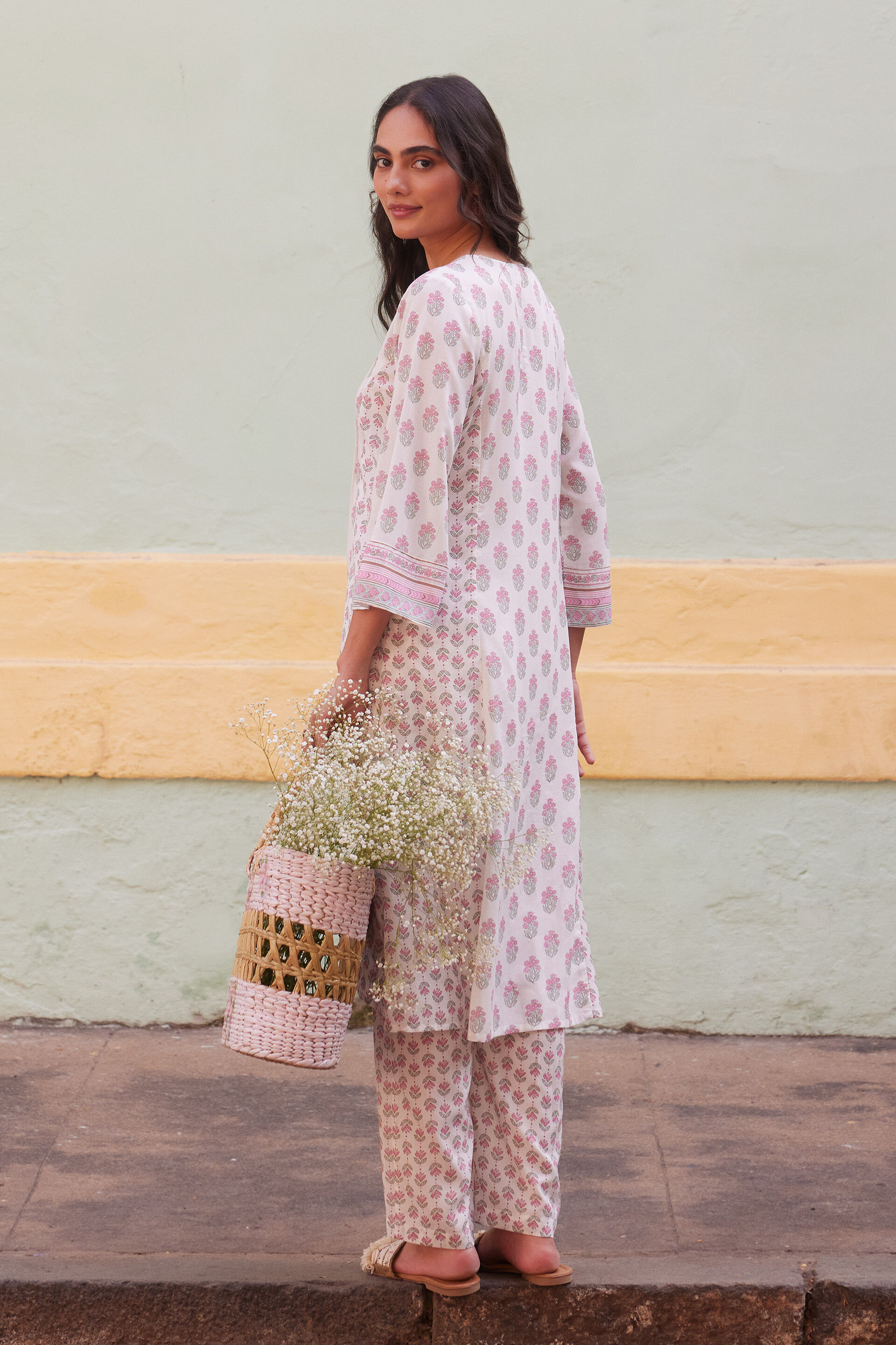 Khushba Kurta Set, Off White, image 3